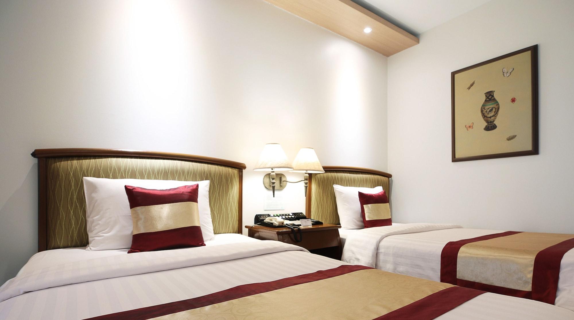 The Royal City Hotel Bangkok Buitenkant foto