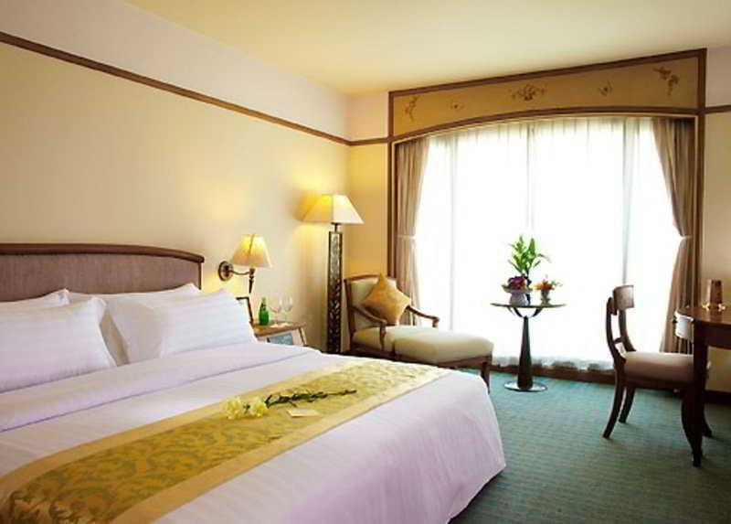 The Royal City Hotel Bangkok Kamer foto