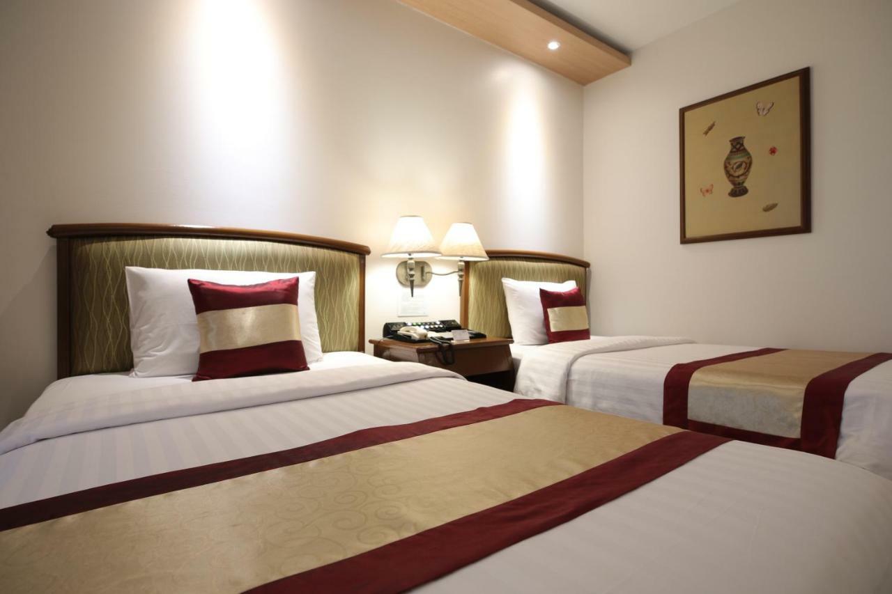 The Royal City Hotel Bangkok Buitenkant foto