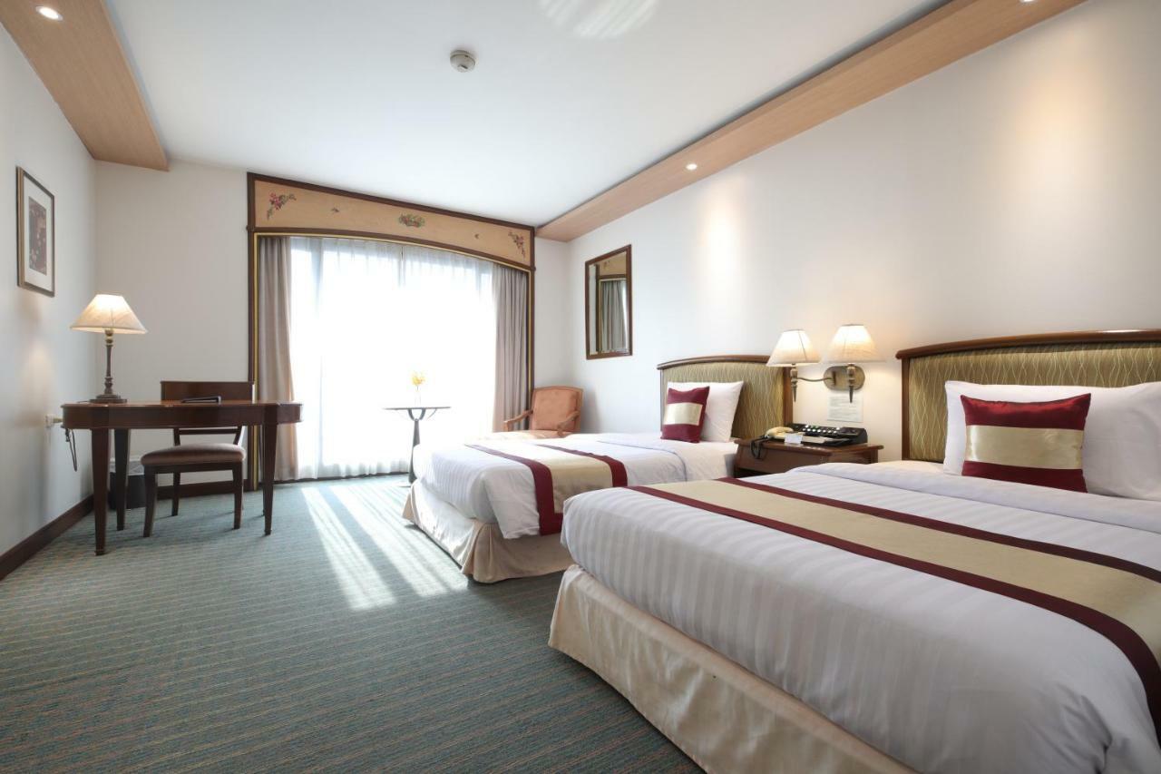 The Royal City Hotel Bangkok Buitenkant foto
