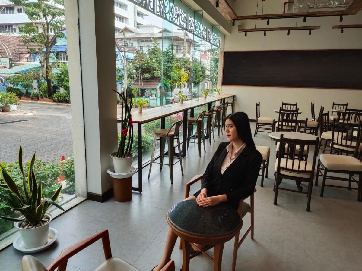 The Royal City Hotel Bangkok Buitenkant foto